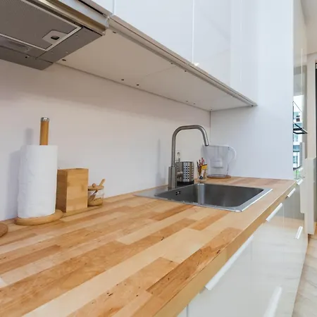 Grand - Portova Luxury Apartment *